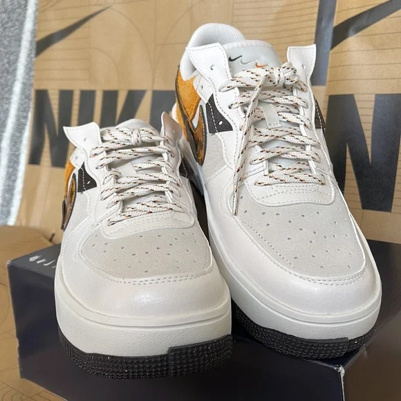 Nike Air Force 1 FONTANKA WMNS Phantom/Light Curry - Picture 7 of 16